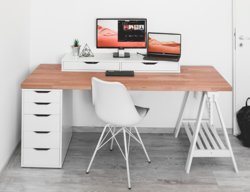 Nnulm desk